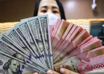 Rupiah Melemah Terhadap Dolar AS: Analisis Pasar dan Prediksi Minggu Depan