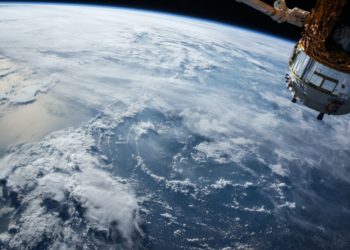 OneWeb di Indonesia: Menjangkau Pelosok Nusantara dengan Satelit Low Earth Orbit